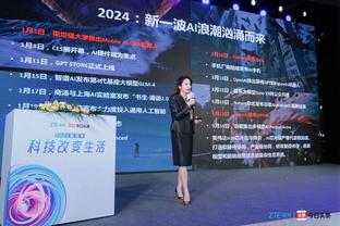 阿根廷2024年主场球衣谍照：经典蓝白条纹，搭配金色字体和Logo